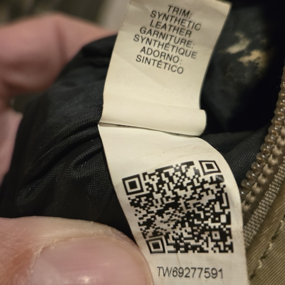 Tommy Hilfiger Green Crossbody Bag/Purse - Picture 15 of 15